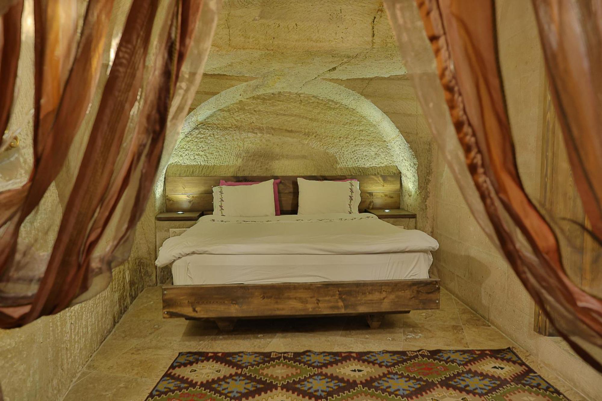 Demisos Caves Hotel Urgup Exterior photo