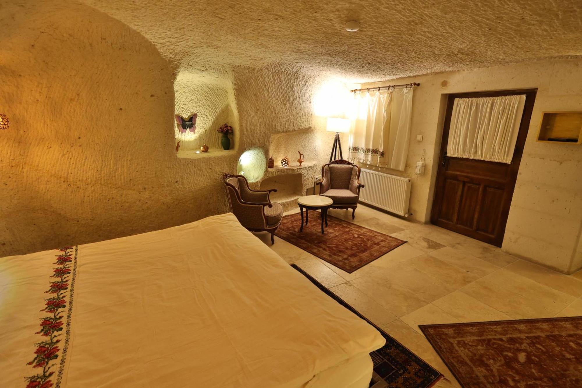 Demisos Caves Hotel Urgup Exterior photo